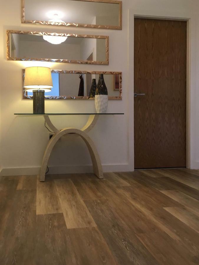 Luxury 1 Bed Apartment In City Centre With Parking Chester Extérieur photo