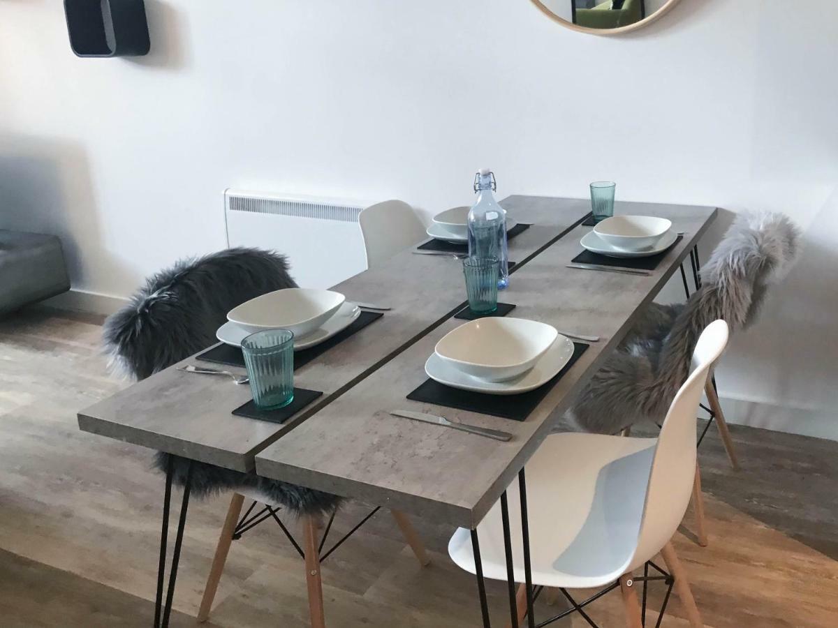 Luxury 1 Bed Apartment In City Centre With Parking Chester Extérieur photo